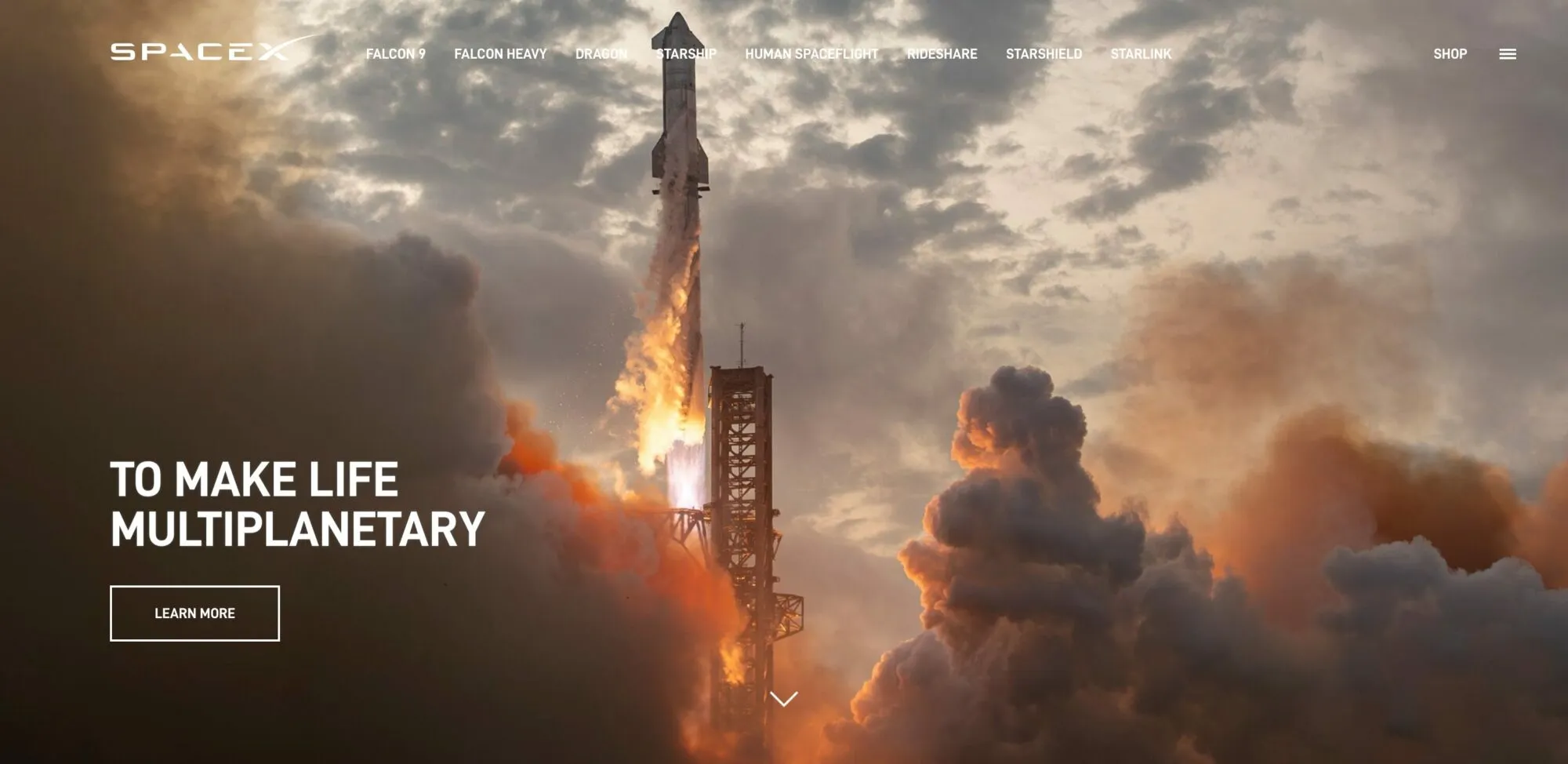 SpaceX homepage: Starship lifting off in a cloud of orange exhaust behind the headline “To Make Life Multiplanetary”